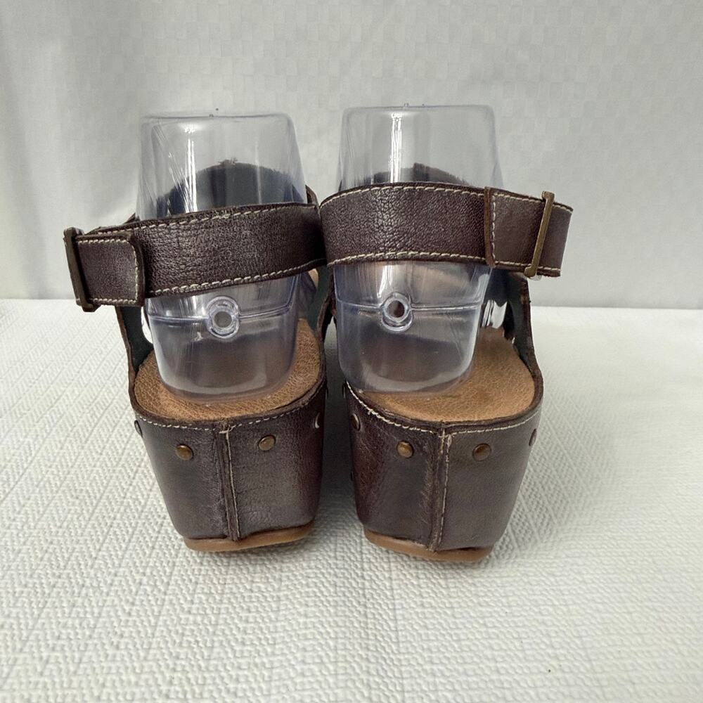 Roan by Bed Stu Fortnite Wedge Sandals Womens Size 9 Studded Brown Leather - Picture 5 of 12